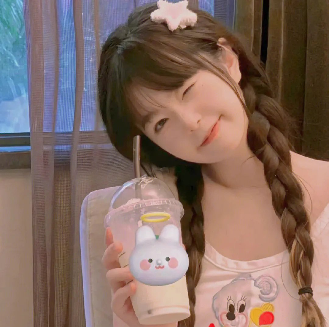 岁岁年年柿柿红